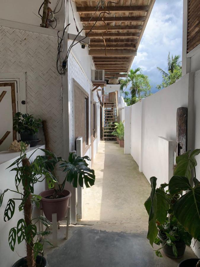 Ohlala Guesthouse Port Barton San Vicente  Extérieur photo