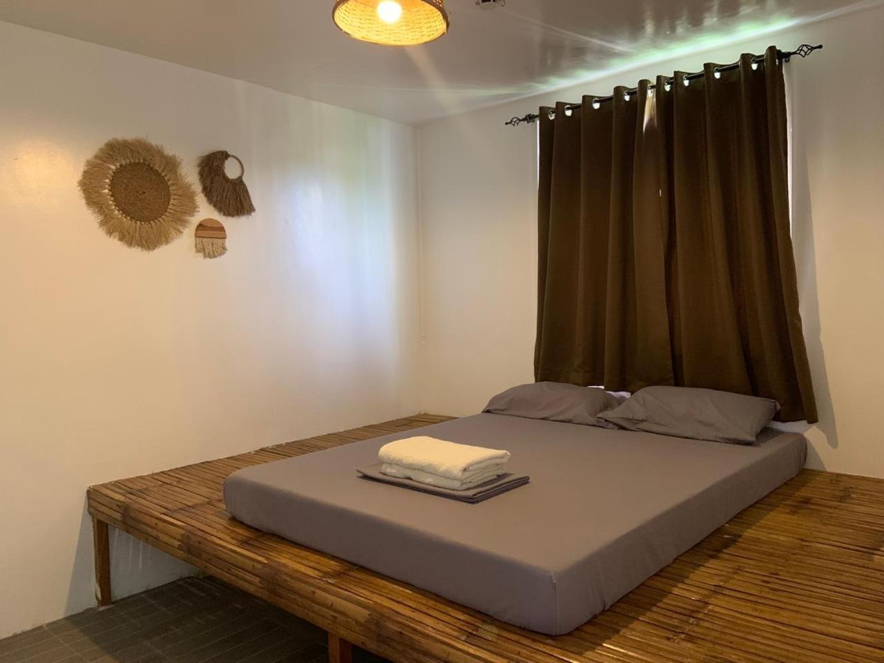 Ohlala Guesthouse Port Barton San Vicente  Extérieur photo