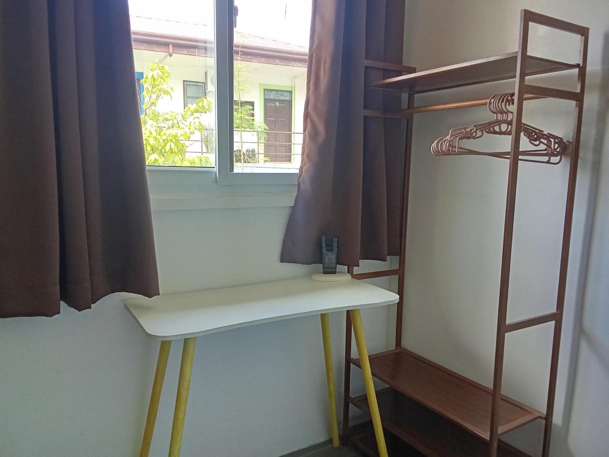 Ohlala Guesthouse Port Barton San Vicente  Chambre photo
